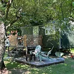 The Dordogne Huts With Pool And Jacuzzi 度假居 Payzac (Dordogne)