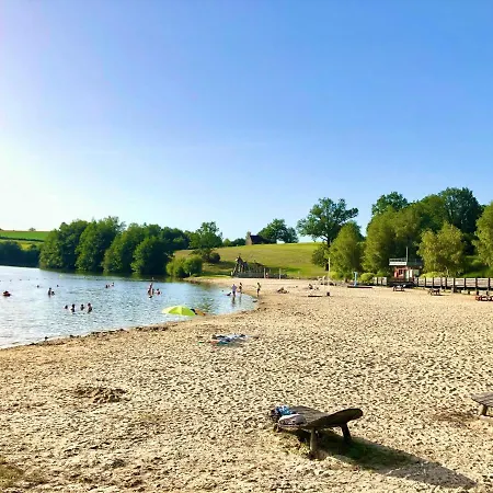The Dordogne Huts With Pool And Jacuzzi *