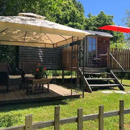 The Dordogne Huts With Pool And Jacuzzi * Payzac (Dordogne)