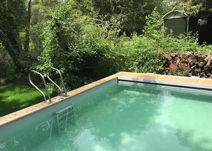 Vakantiehuis The Dordogne Huts With Pool And Jacuzzi *